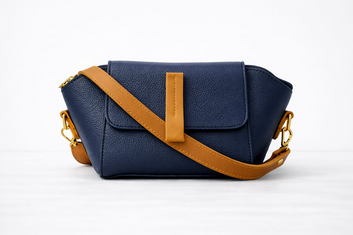 Turtle Carry Medium Cross Body